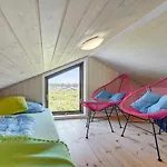 Amazing In With Sauna הייורינג