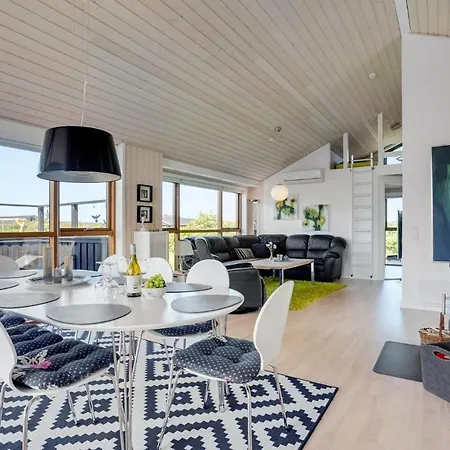 Amazing In With Sauna Vakantiehuis